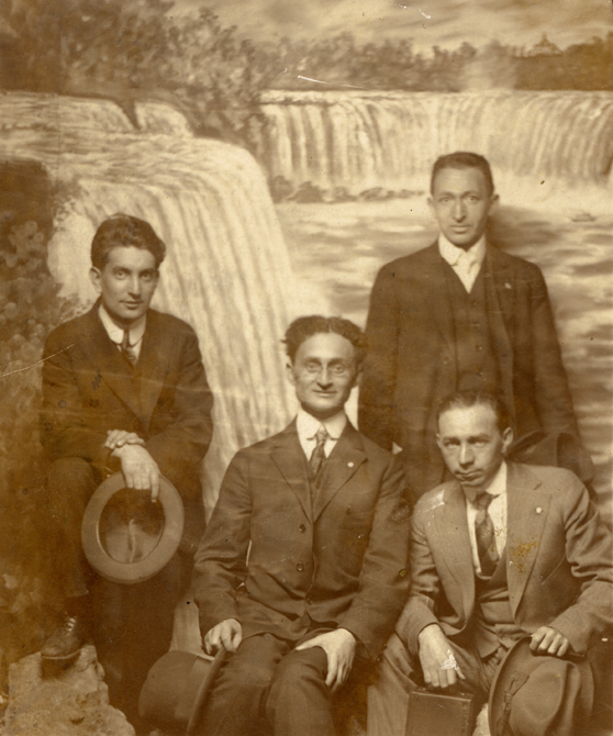 1917 עם יצחק בן צבי, קפלן וברלס