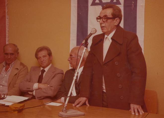 אירוע של העירייה -חיילים וראשי מועצה בתמונה נוכחים יצחק שקולניק ובנימין וולפוביץ