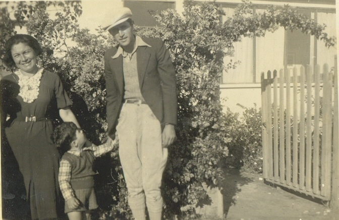Libby Ezra and Eliezer Ebner Raanana 1939