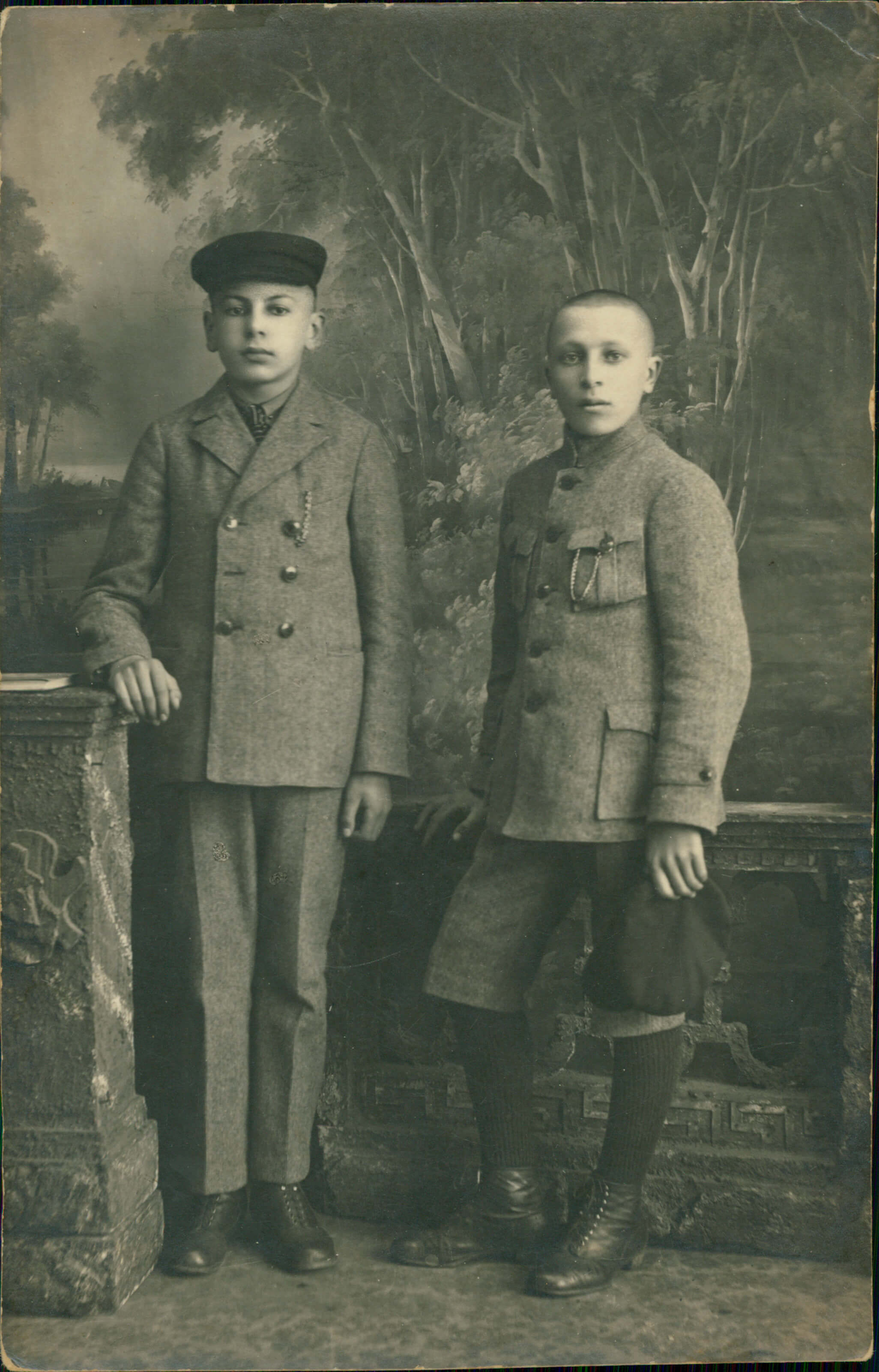 התאומים לבית הירשהורן, אברהם ודוד, פלשתינה, 1926