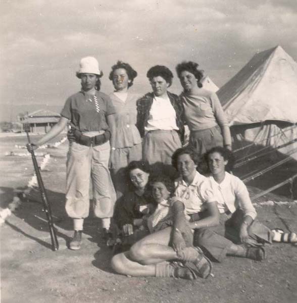 1953 בעין יהב בגדנ"ע (תיקיית משפחת סולוביצ'יק)