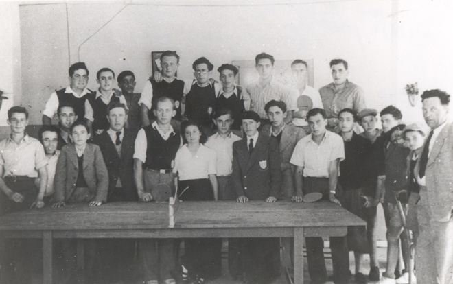 נבחרת פינג פונג מכבי רעננה 1940 (1051)