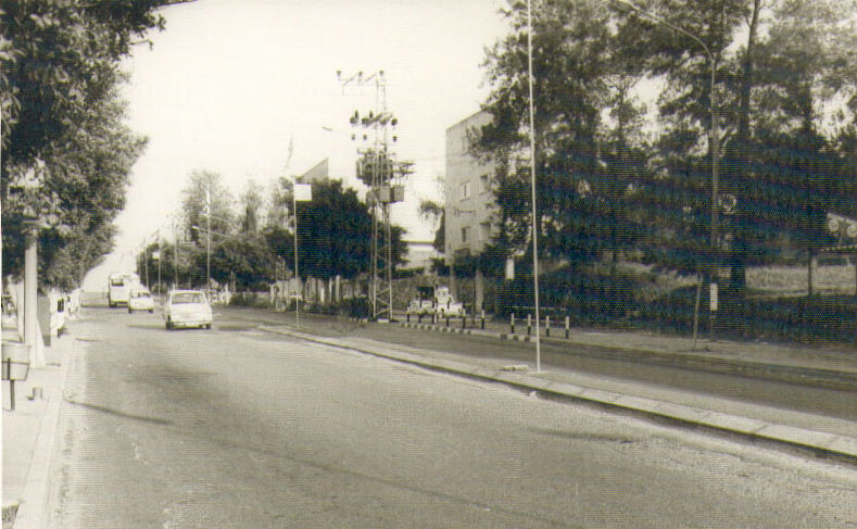 רחוב אחוזה בשנות השבעים (תמונה 697)